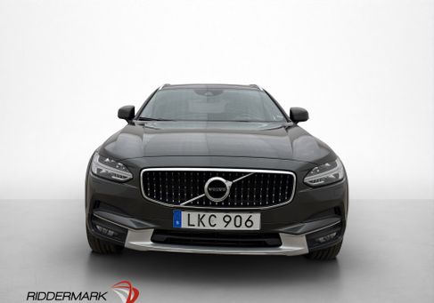 Volvo V90 Cross Country, 2018