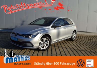 Volkswagen Golf, 2022