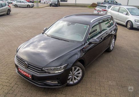 Volkswagen Passat, 2021