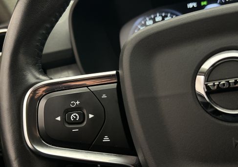 Volvo XC40, 2019 3