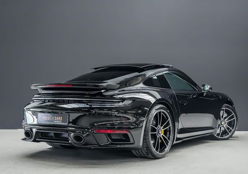 Porsche 992, 2022