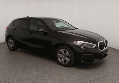 BMW 118, 2019