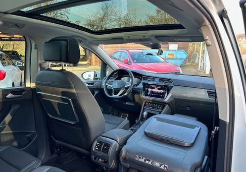 Volkswagen Touran, 2023