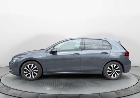 Volkswagen Golf, 2022 3