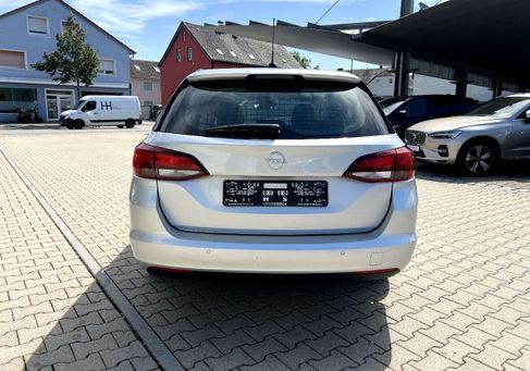 Opel Astra, 2021