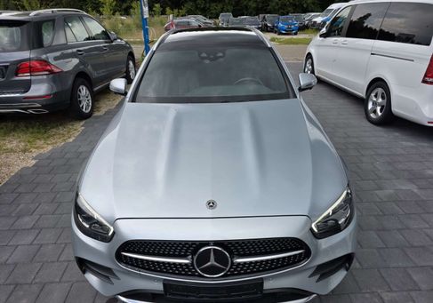 Mercedes-Benz E 300, 2020 2