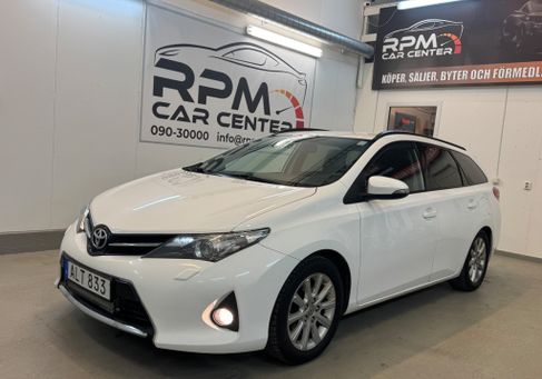 Toyota Auris Touring Sports, 2014