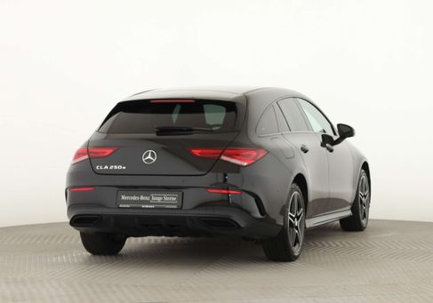 Mercedes-Benz CLA 250, 2021