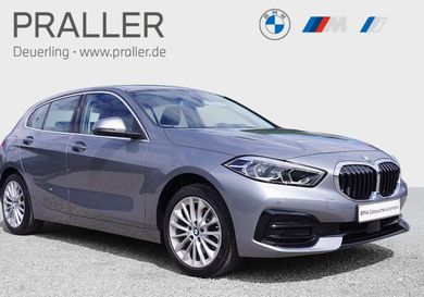 BMW 118, 2022