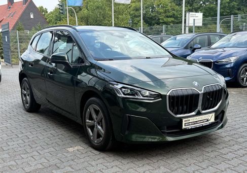 BMW 220, 2025 3