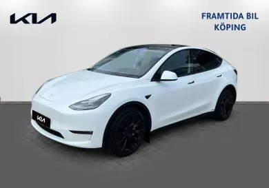 Tesla Model Y, 2024