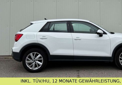 Audi Q2, 2022 2