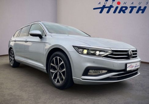 Volkswagen Passat Variant, 2023 3
