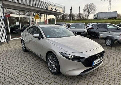 Mazda 3, 2024