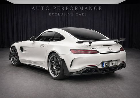Mercedes-Benz AMG GT R, 2020 3