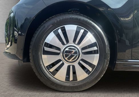 Volkswagen up!, 2021