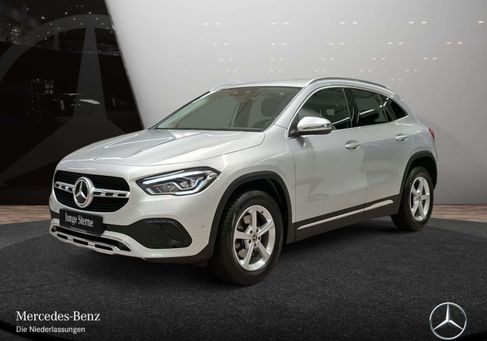 Mercedes-Benz GLA 200, 2023