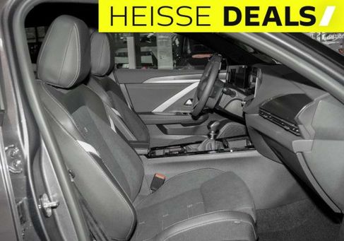 Opel Astra, 2025 3