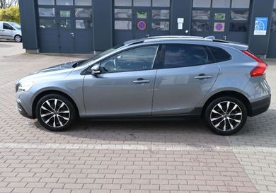 Volvo V40 Cross Country, 2018