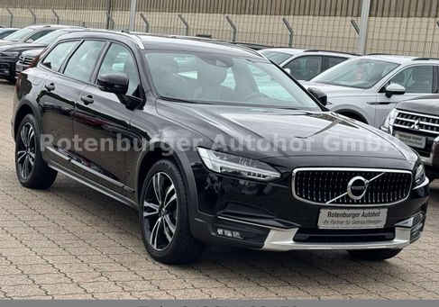 Volvo V90 Cross Country, 2019