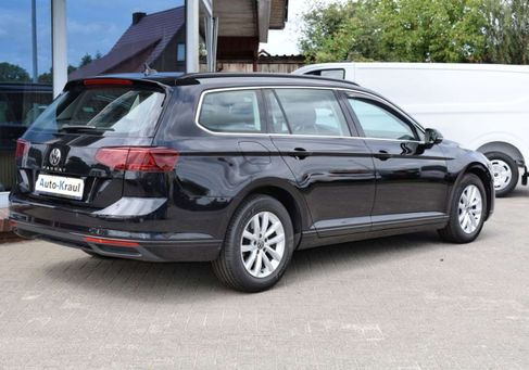 Volkswagen Passat Variant, 2023 3