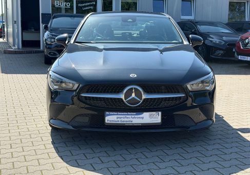 Mercedes-Benz CLA 200, 2021