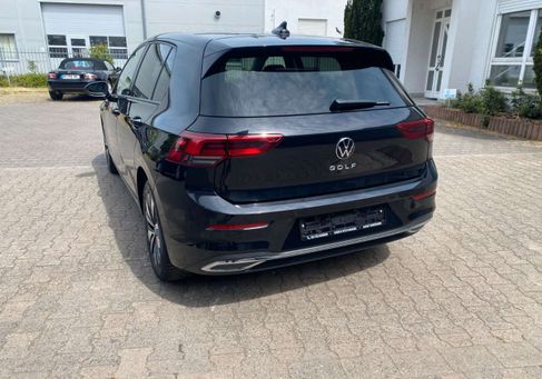 Volkswagen Golf, 2023 2