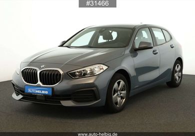 BMW 118, 2021