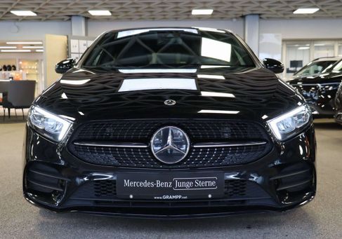 Mercedes-Benz A 200, 2022