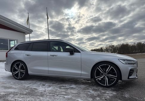 Volvo V60, 2021