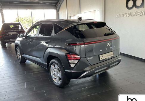 Hyundai Kona, 2023 3