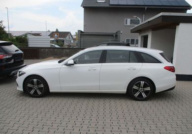 Mercedes-Benz C 200, 2023