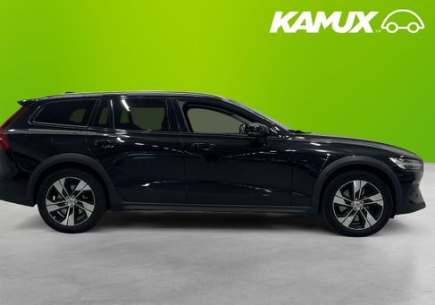 Volvo V60 Cross Country, 2020