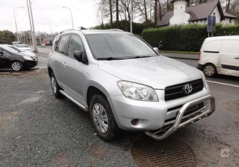 Toyota RAV 4, 2006