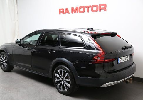 Volvo V90 Cross Country, 2021