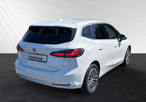 BMW 220, 2025 3