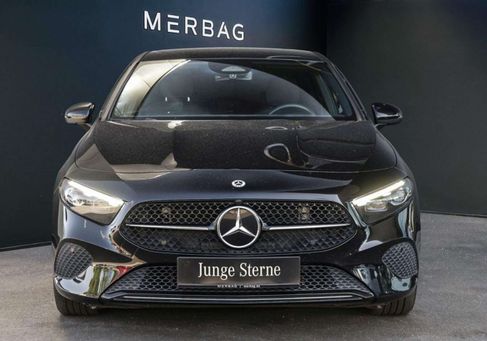 Mercedes-Benz A 200, 2023