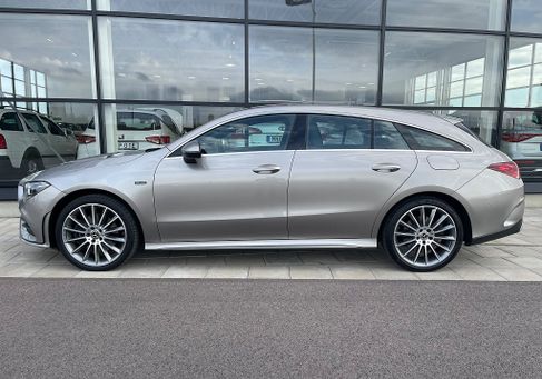 Mercedes-Benz CLA 250 Shooting Brake, 2021