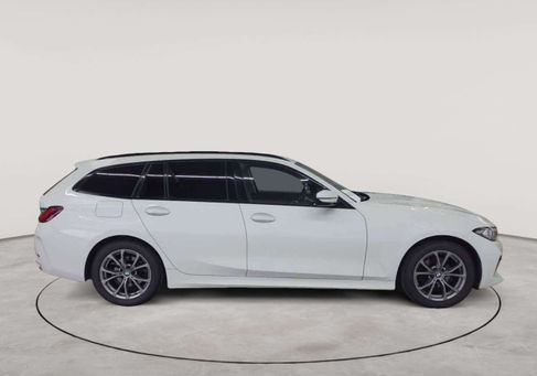 BMW 320, 2023 3