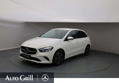 Mercedes-Benz B 180, 2023