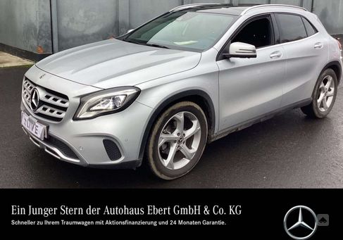 Mercedes-Benz GLA 220, 2019