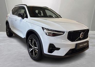 Volvo XC40, 2025