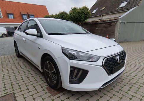 Hyundai IONIQ, 2021 3