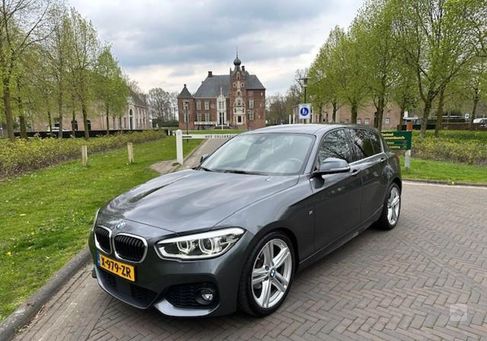 BMW 118, 2016