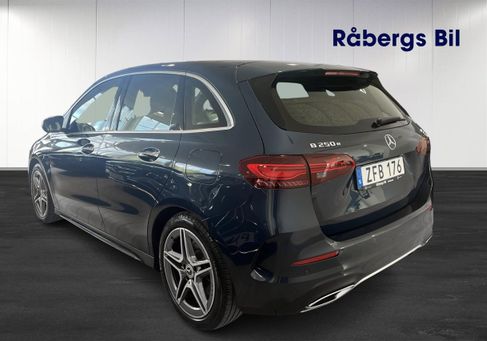 Mercedes-Benz B 250, 2023