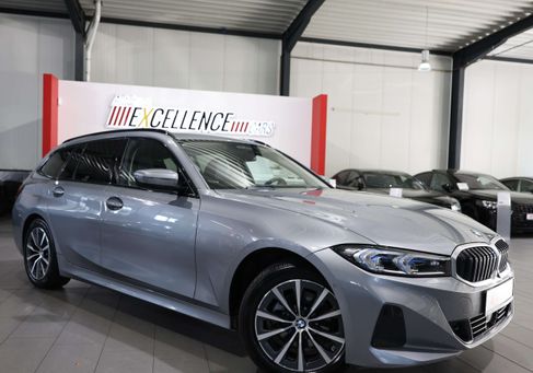 BMW 320, 2024 3