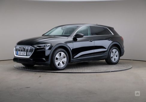 Audi e-tron, 2021