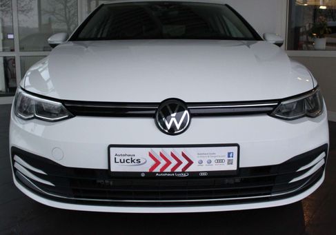 Volkswagen Golf, 2024 3