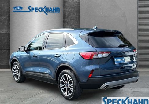 Ford Kuga, 2022