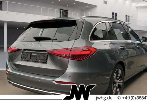 Mercedes-Benz C 220, 2023